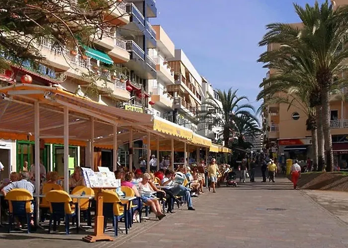 אכסניה Few Steps From The In Cristianos *