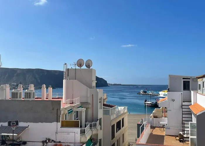 بيت شباب Few Steps From The In Cristianos