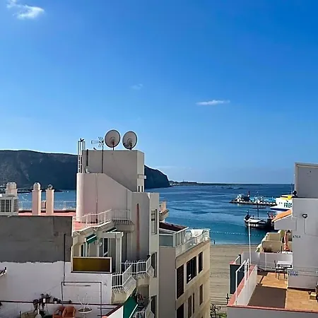 Few Steps From The In Cristianos * 阿罗纳