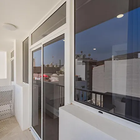 Few Steps From The In Cristianos * Arona (Tenerife)