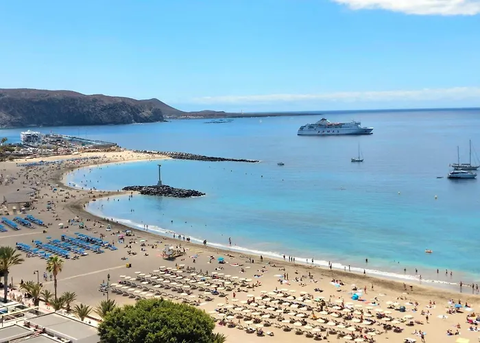 Few Steps From The In Cristianos 旅馆