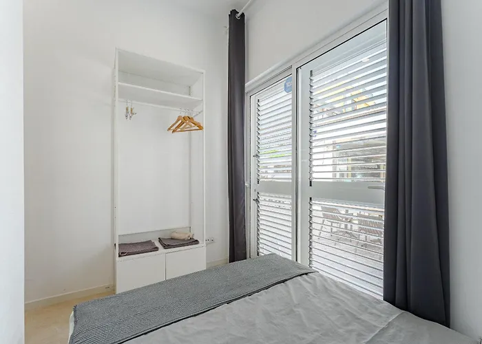 旅馆 Few Steps From The In Cristianos 阿罗纳