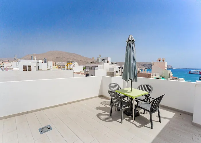 Few Steps From The In Cristianos 旅馆 阿罗纳